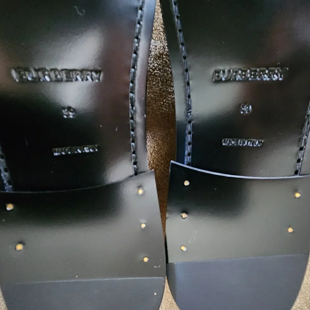 Burberry NWT Hackney Check Penny Loafers, Authentic